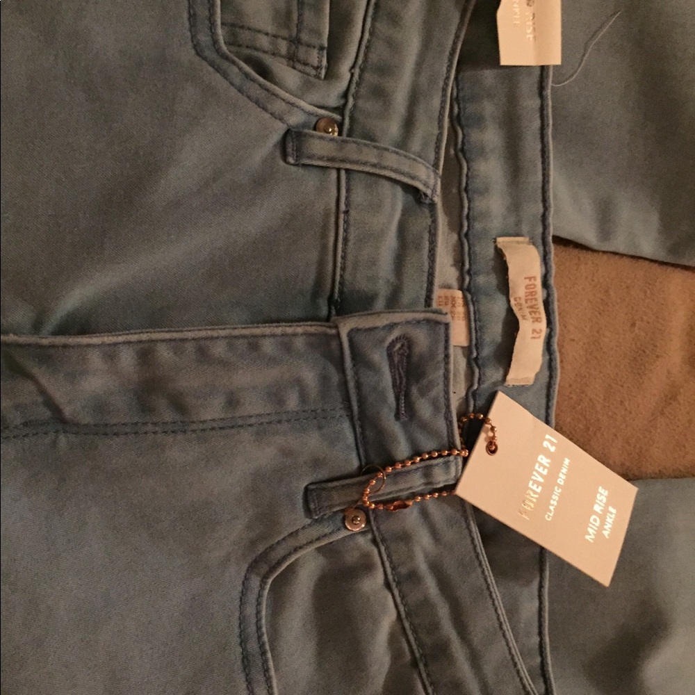 A baby blue pant